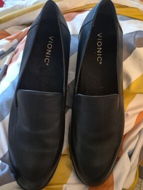 Vionic Black Leather Slip-On Loafers